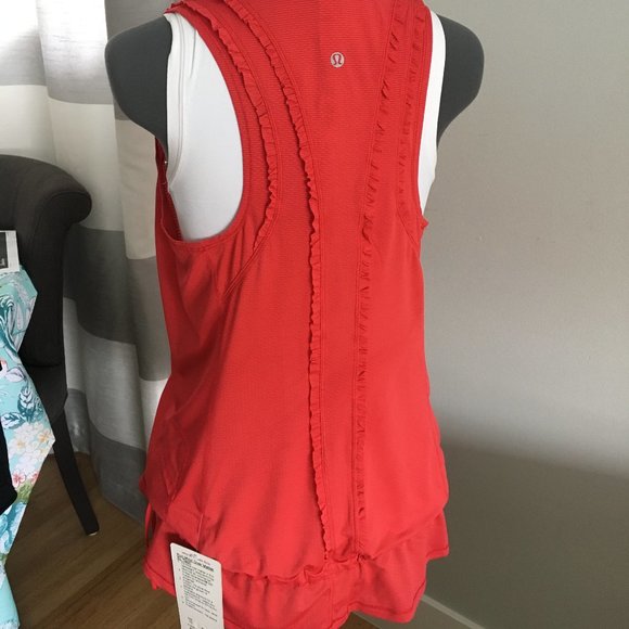 NEW WITH TAGS - Rare lulu tank - Picture 8 of 10